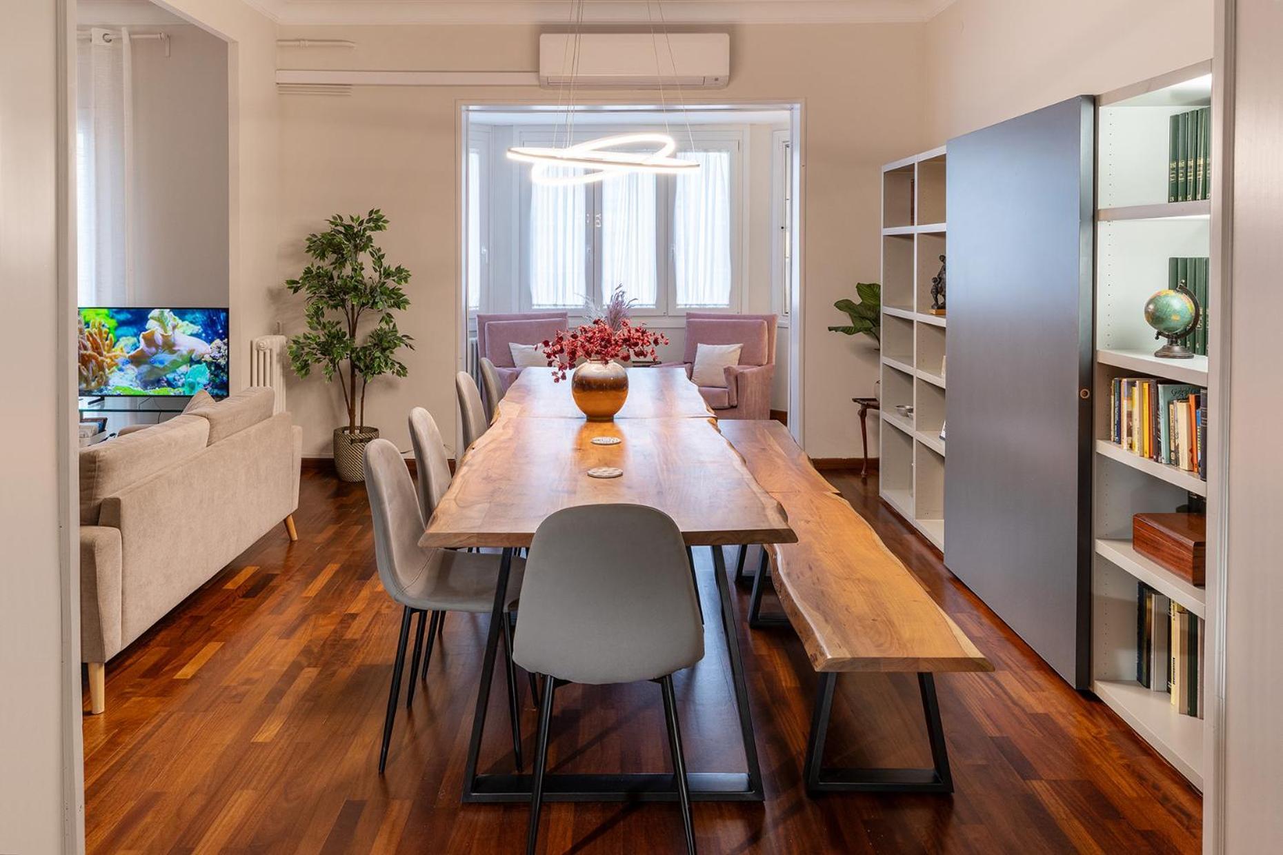 Leilighet Large & Beautiful 4min From Passeig De Gracia